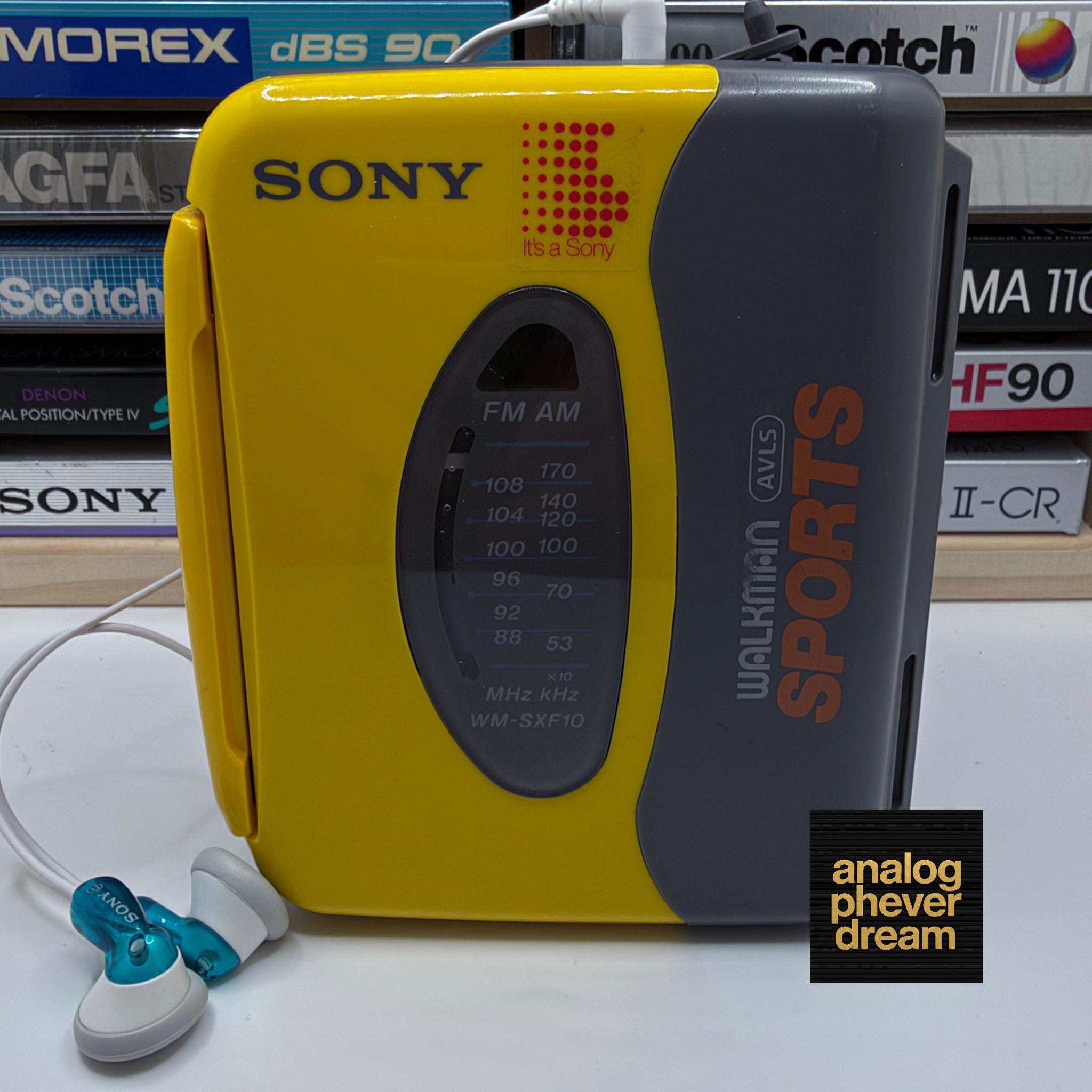 mint 1993 SONY sports wm-sfx10 cassette walkman; fully restored/serviced: free cassette + SONY headphones