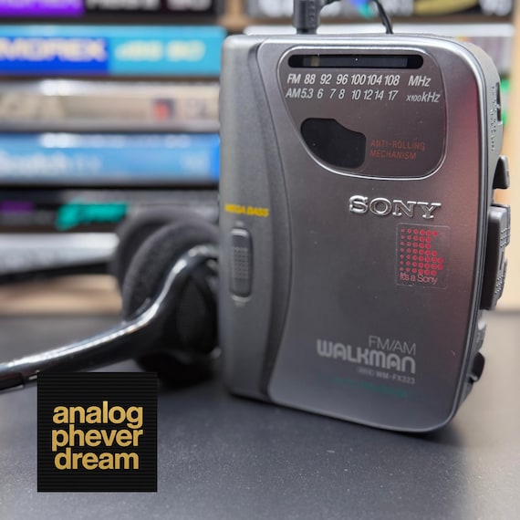 pristine 1996 SONY wm-fx323 cassette walkman; fully restored: free cassette + headphones